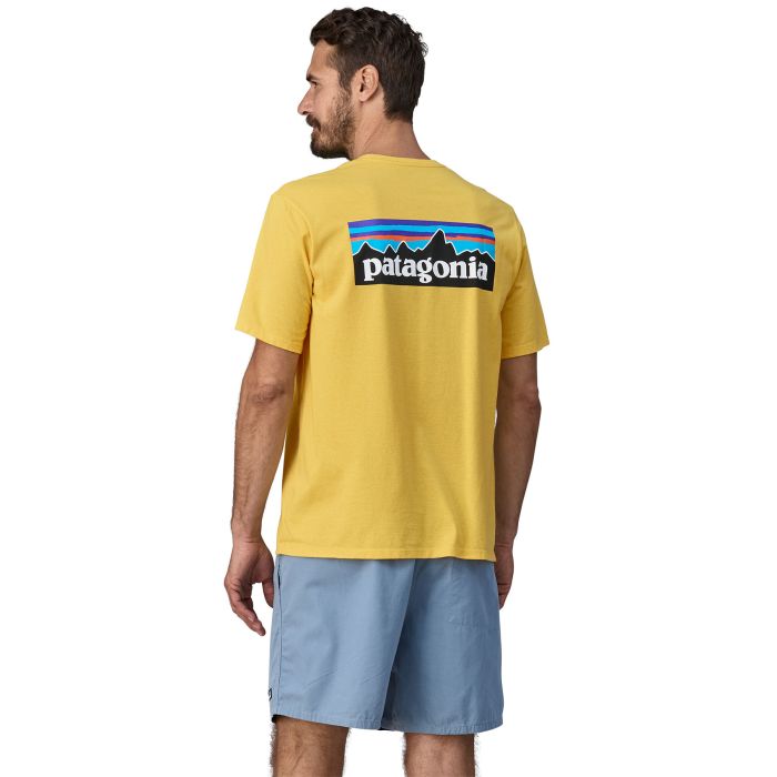 T-shirt męski Patagonia P-6 Logo Responsibili Tee milled yellow || 'T\u002Dshirt\u0020m\u0119ski\u0020Patagonia\u0020P\u002D6\u0020Logo\u0020Responsibili\u0020Tee\u0020milled\u0020yellow'
