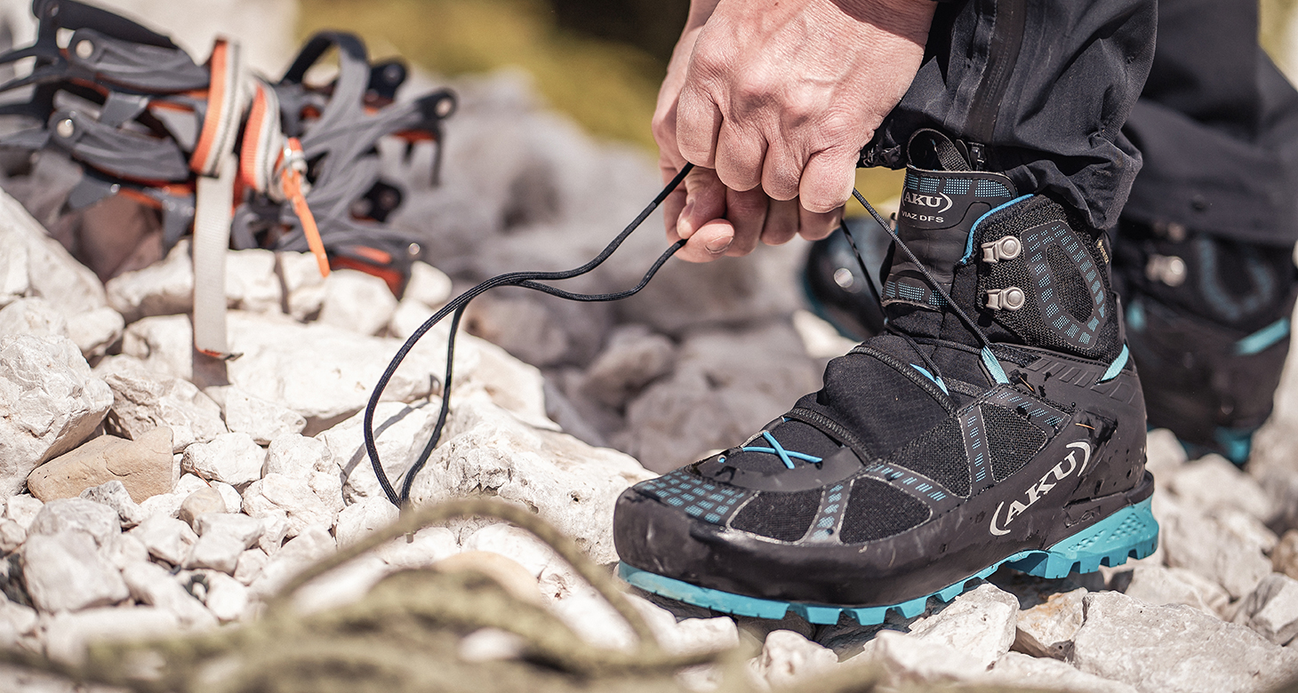 Jak rozchodzić buty trekkingowe – najlepsze sposoby na bezbolesne rozchodzenie butów
