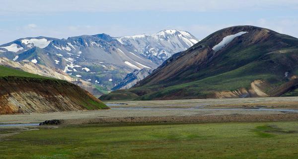 Tęczowe Góry (Landmannalaugar) czyli doskonałe miejsce na trekking w Islandii