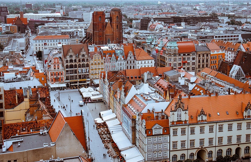 Wrocław|Widok z Bazyliki św. Elżbiety na Stare Miasto i Katedrę św. Marii Magdaleny - widoczny Mostek Pokutnic umieszczony pomiędzy wieżami świątyni