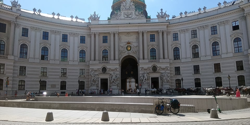 Wiedeń|Wiedeński pałac Hofburg