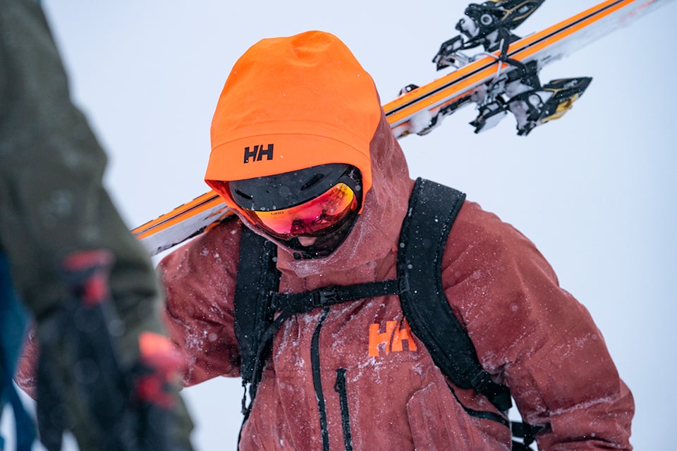 Helly Hansen narciarz
