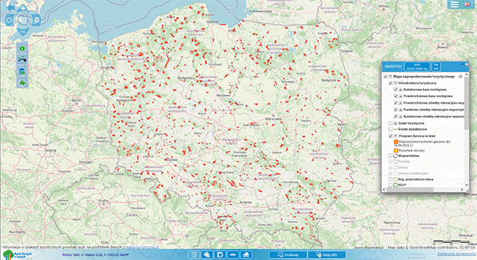 gdzie można nocować w lesie mapa |Zrzut ekranu z mapy z zaznaczonymi obszarami leśnymi, na których można legalnie biwakować.